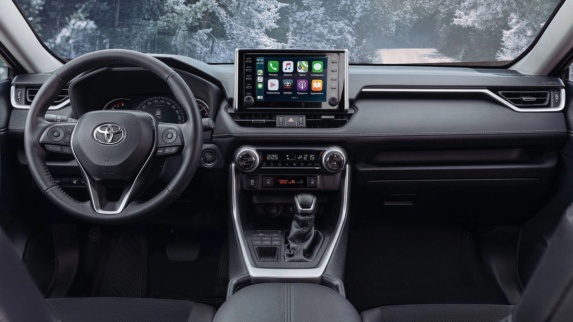 Интерьер кроссовера Toyota&nbsp;RAV4