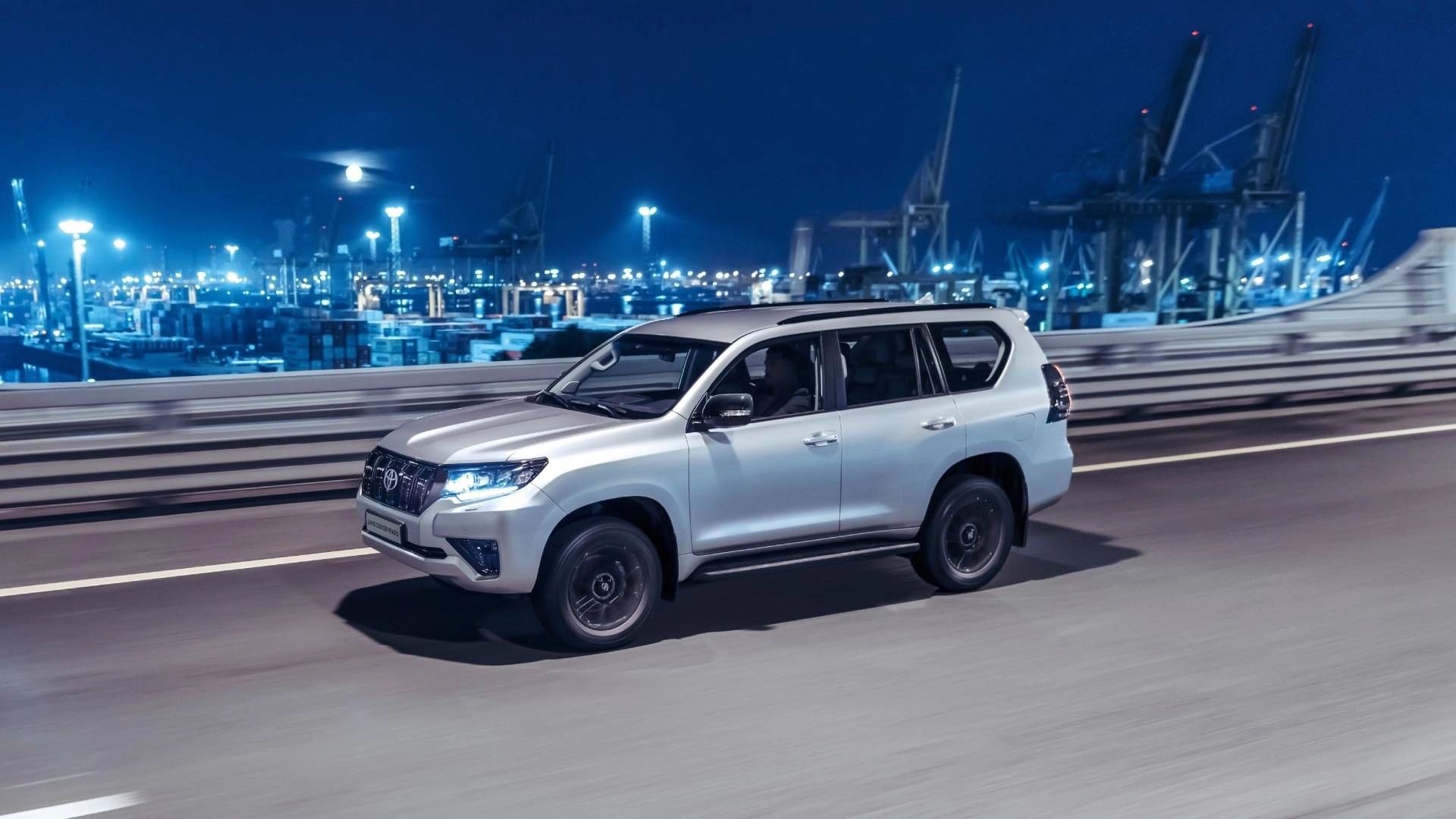 Toyota&nbsp;Land&nbsp;Cruiser&nbsp;Prado